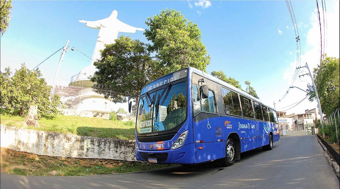 Ônibus circulando em Colatina